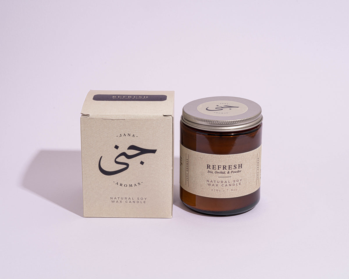 تسوق شموع معطرة تملأ المكان بسحر العطور الفاخرة
