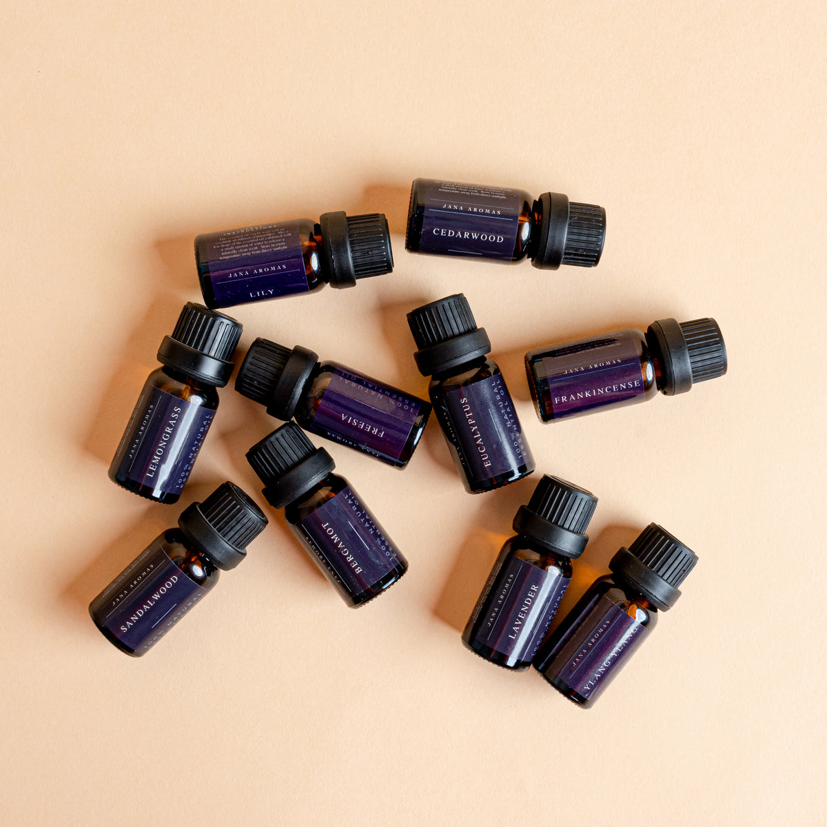 طقم كامل من ١٠ زيوت عطرية